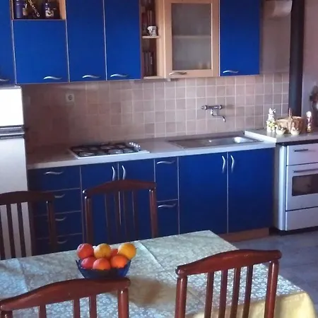 Tiziana Veliki Drvenik